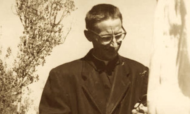 Back to the future a El Houssoun