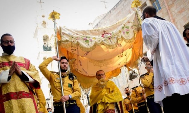 Betlemme : I Salesiani hanno organizzato la processione del Corpus Domini