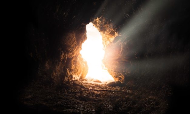 PASQUA 2023 :: Sullo sfondo della storia-cronaca dei nostri giorni